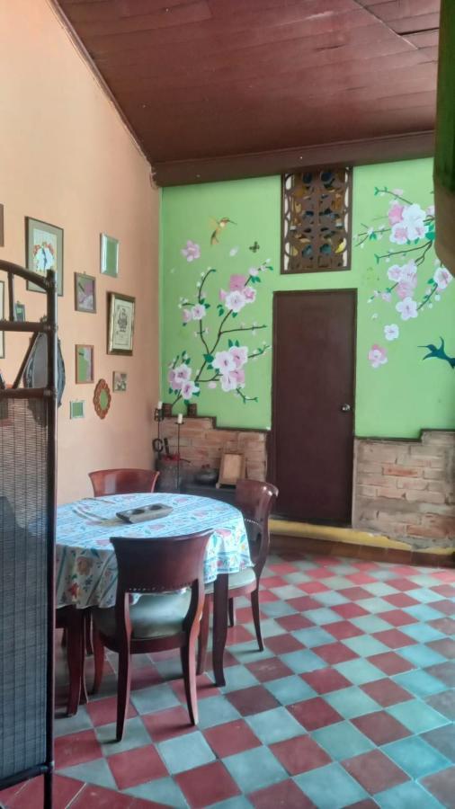 Casa Vieja Guest House Santa Ana Kültér fotó